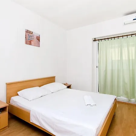 Apartment And Perica *